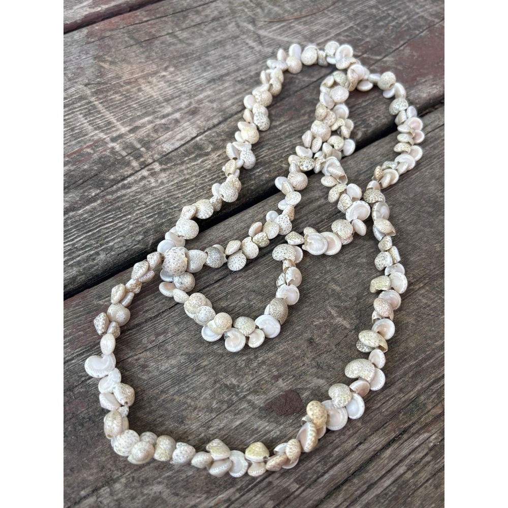Hawaiian White Mongo Shell Lei Wedding Necklace 37" Long Cream Speckled Shells B
